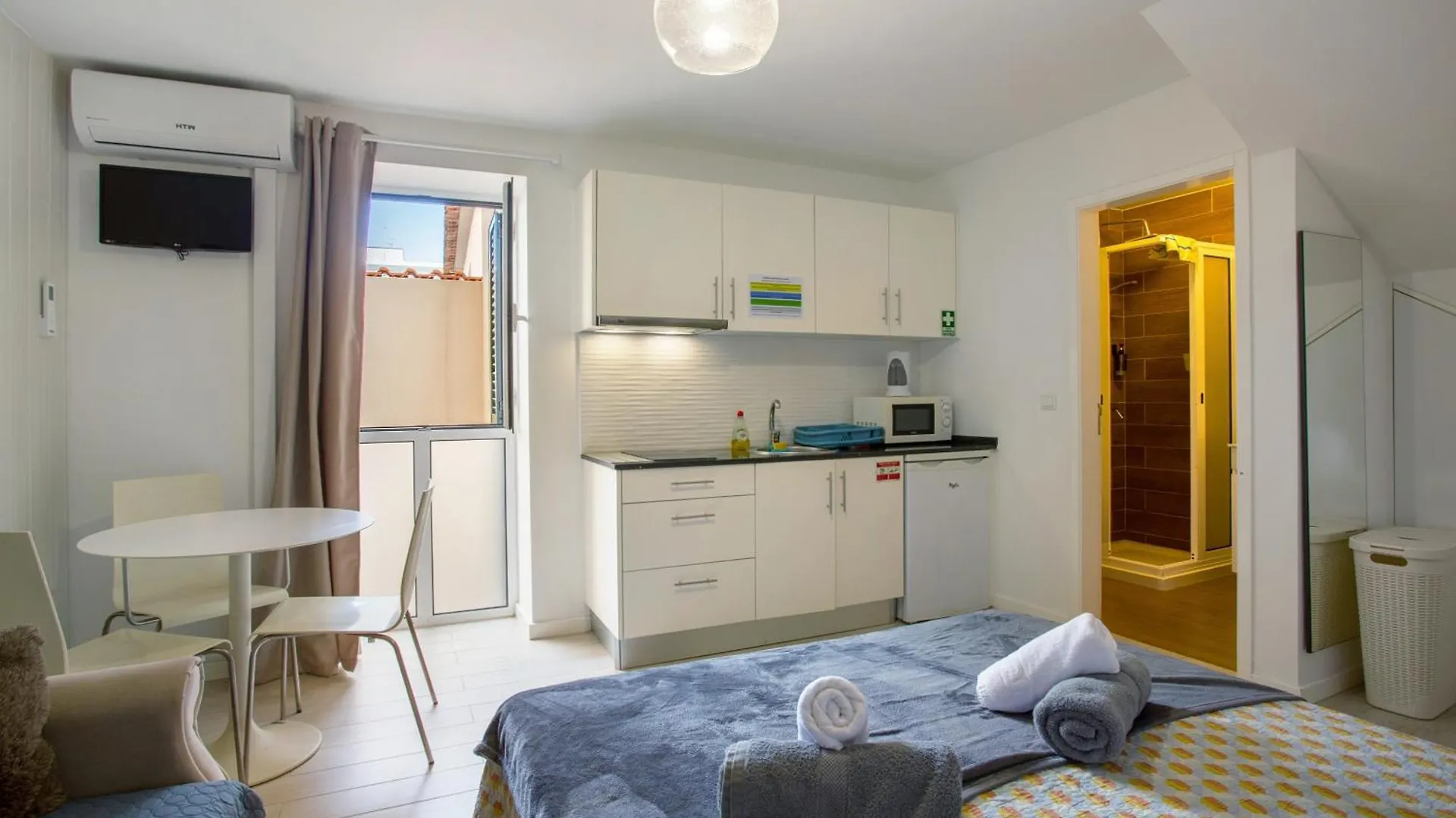 Apartment Holiday Home Funchal Center - T0
